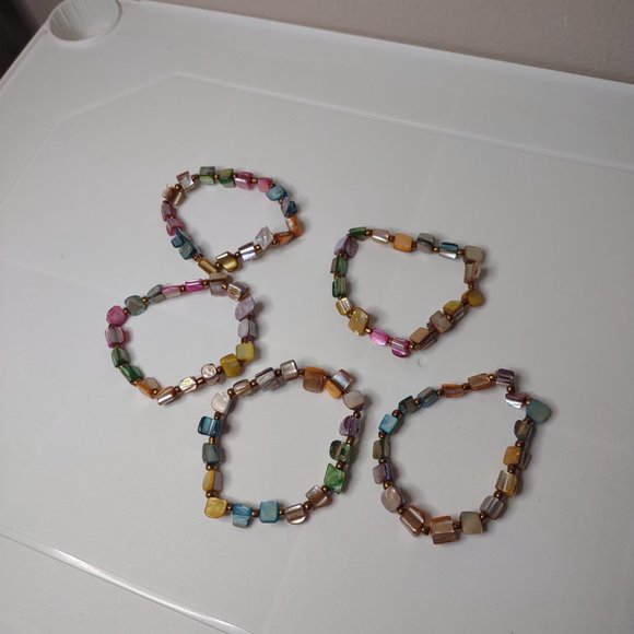 Set Of 5 Colorful Shell Bead Stretch Bracelets - Picture 2 of 14